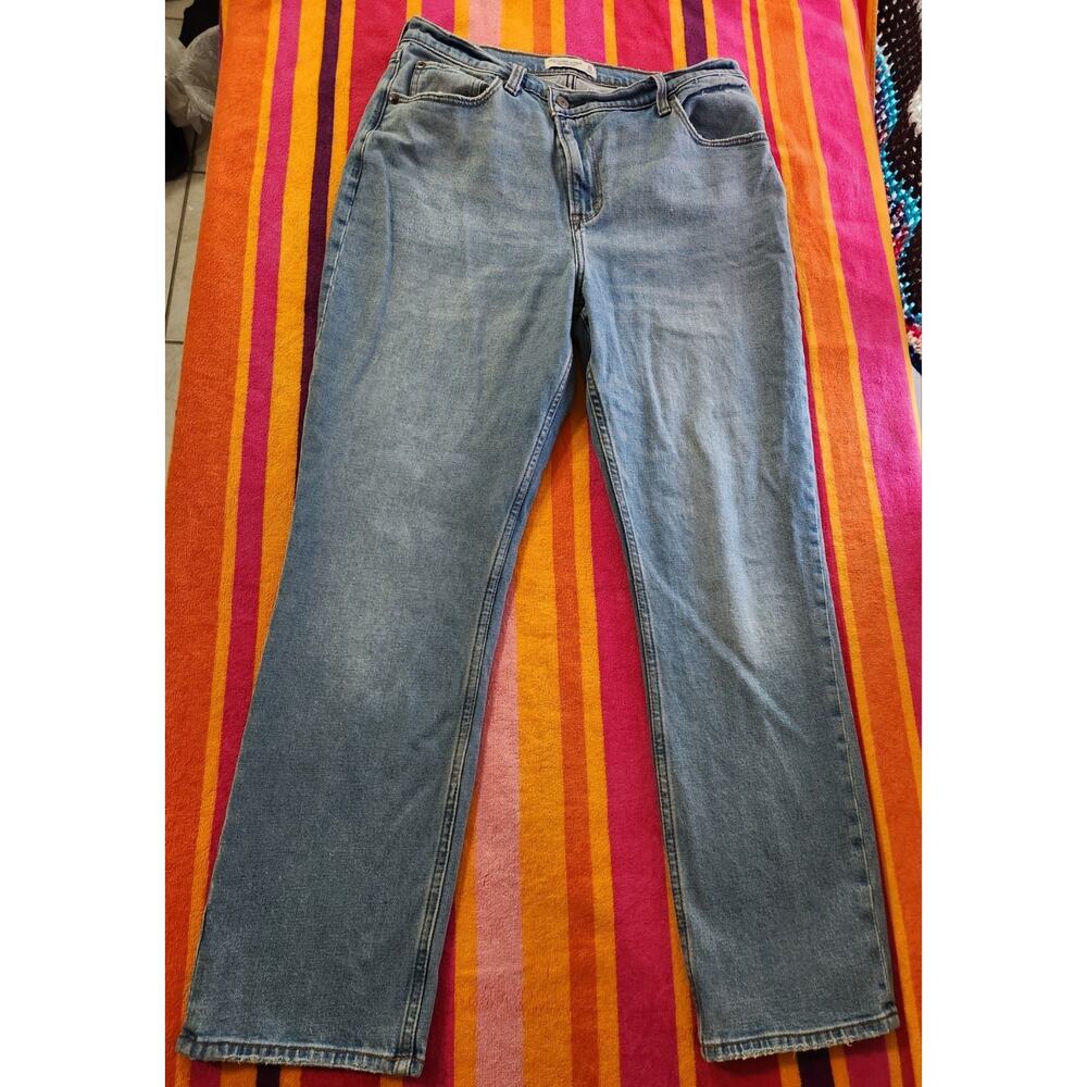 Abercrombie & Fitch Ultra High-Rise Slim Straight Blue Denim Women's Jeans